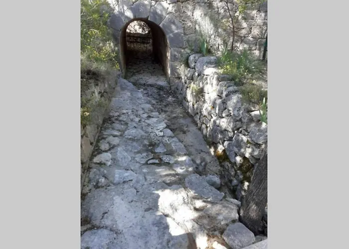 Maisonnette Dans Le Verdon